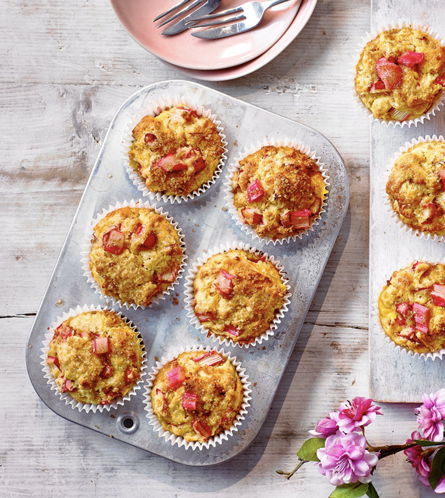 Rhubarb and Custard Muffins