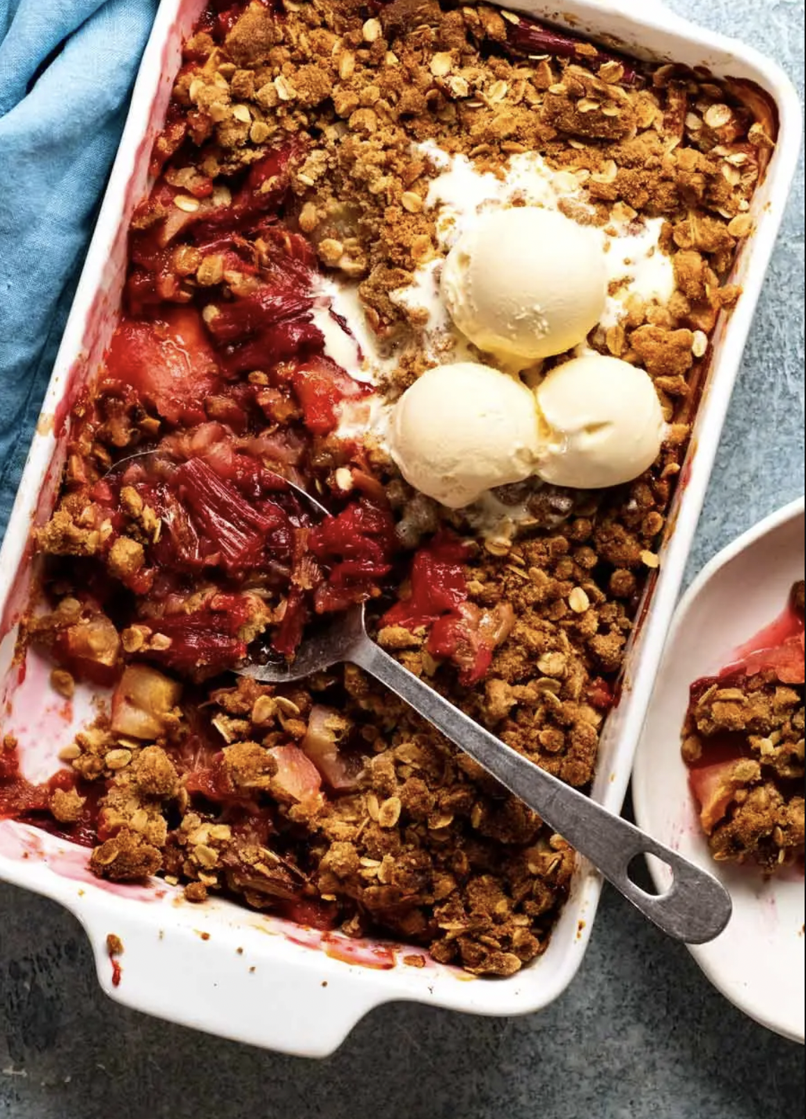 Rhubarb Crumble with Apple