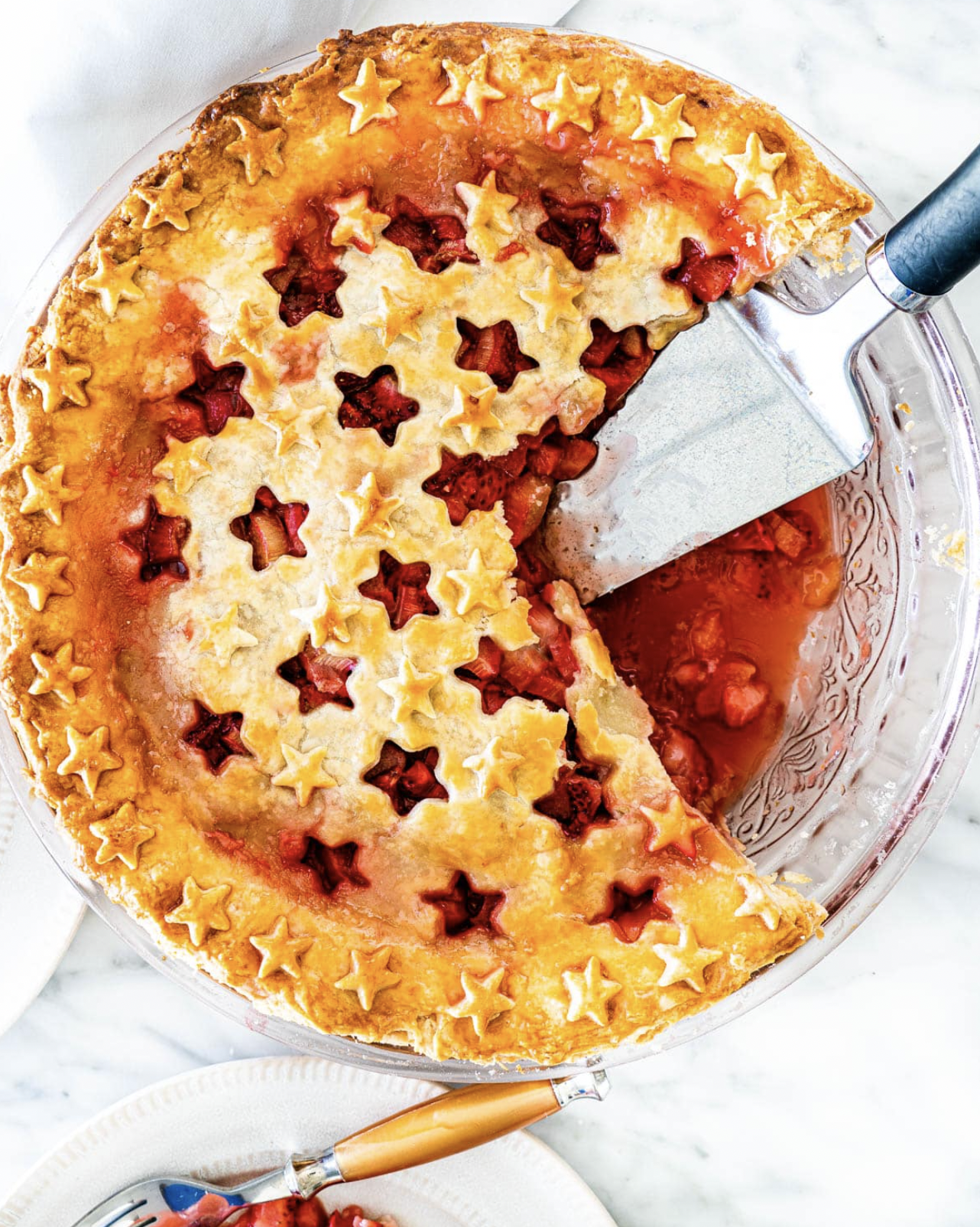 Star Crust Rhubarb Pie With Tapioca Flour