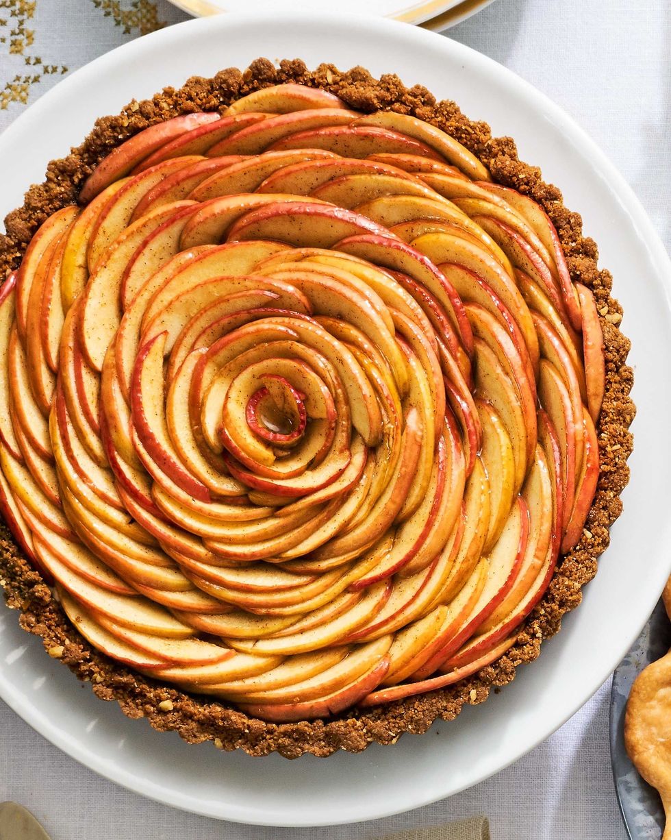 Elegant Apple Blossom Tart