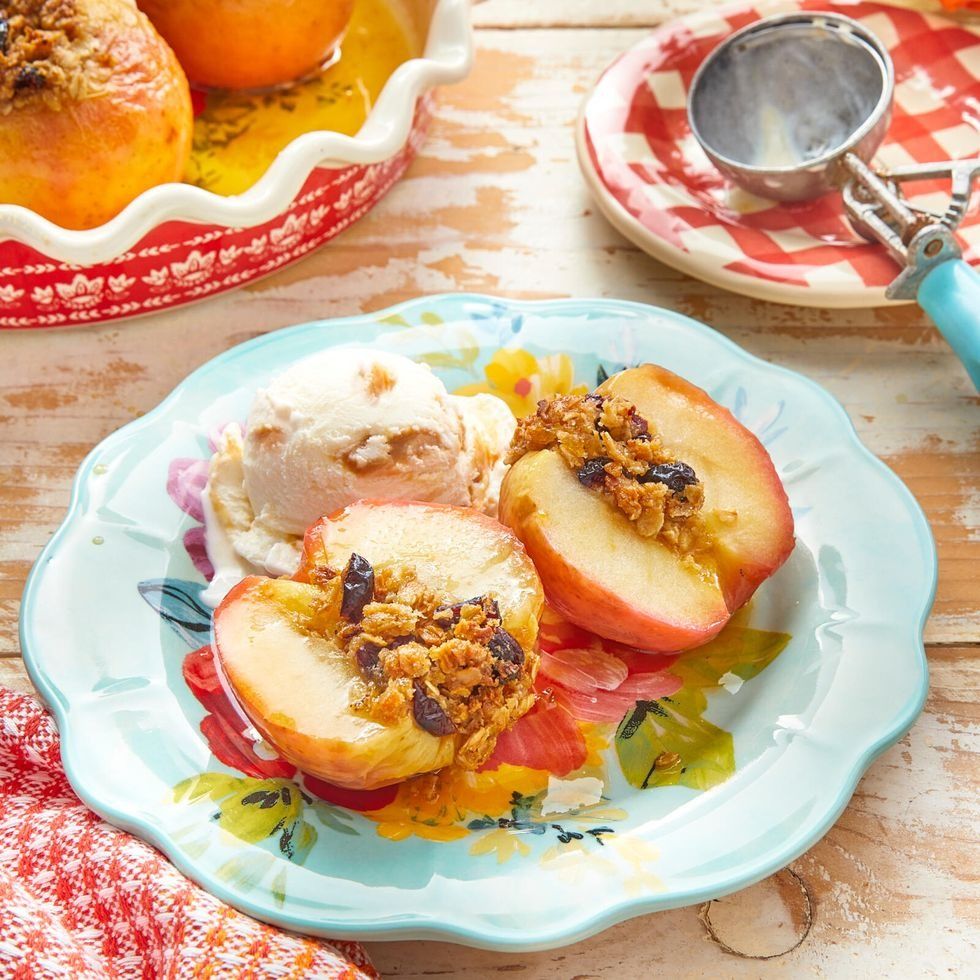 Cozy Baked Apples Comfort