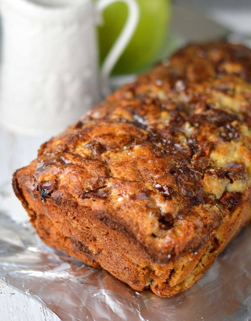 Cozy Apple Fritter Bread Delight