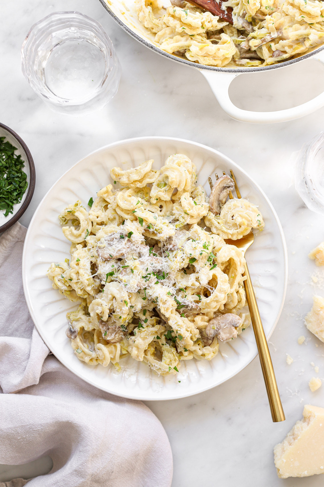 Creamy Leek and Mushroom Pasta with Ricotta