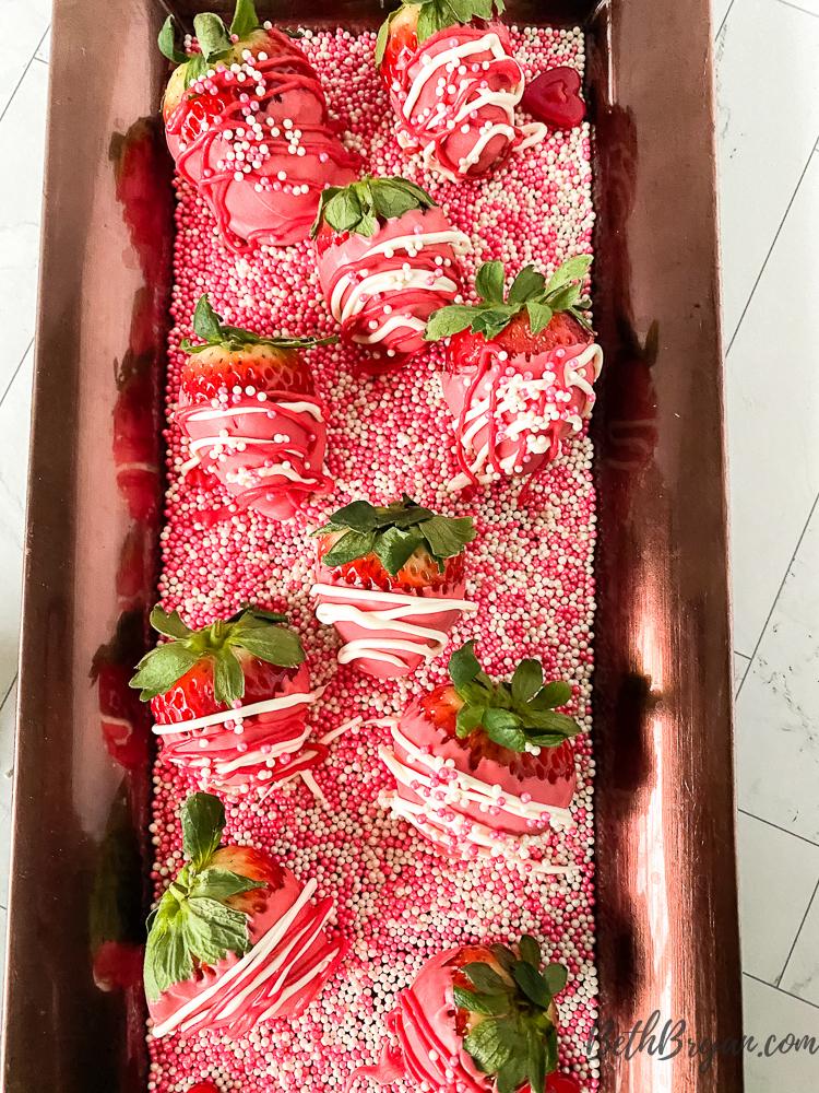 Valentine's Day Pink Chocolate-Covered Strawberries